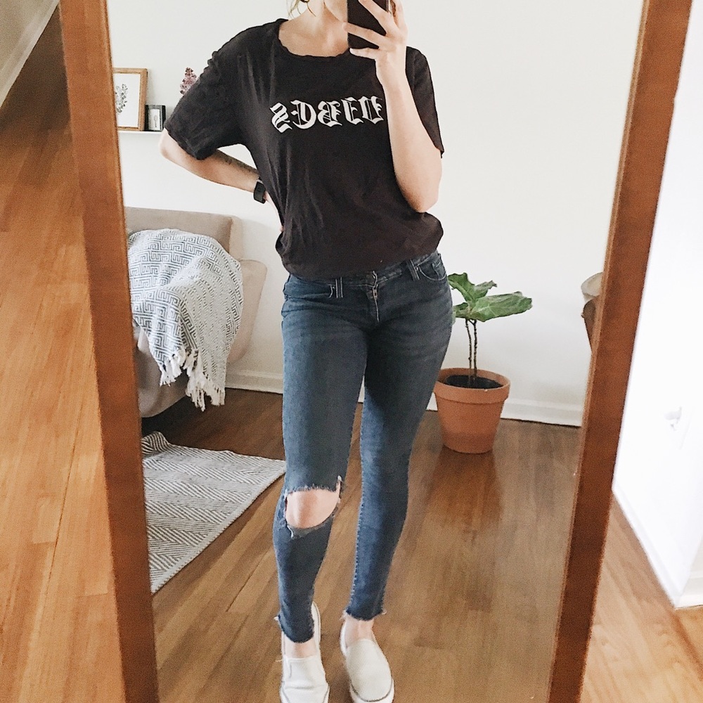 Levi’s 711 Distressed Jeans